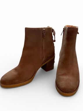 UGG Corrine Brown Suede Ankle Booties Lace Back Side Zip Block Heel Size 9